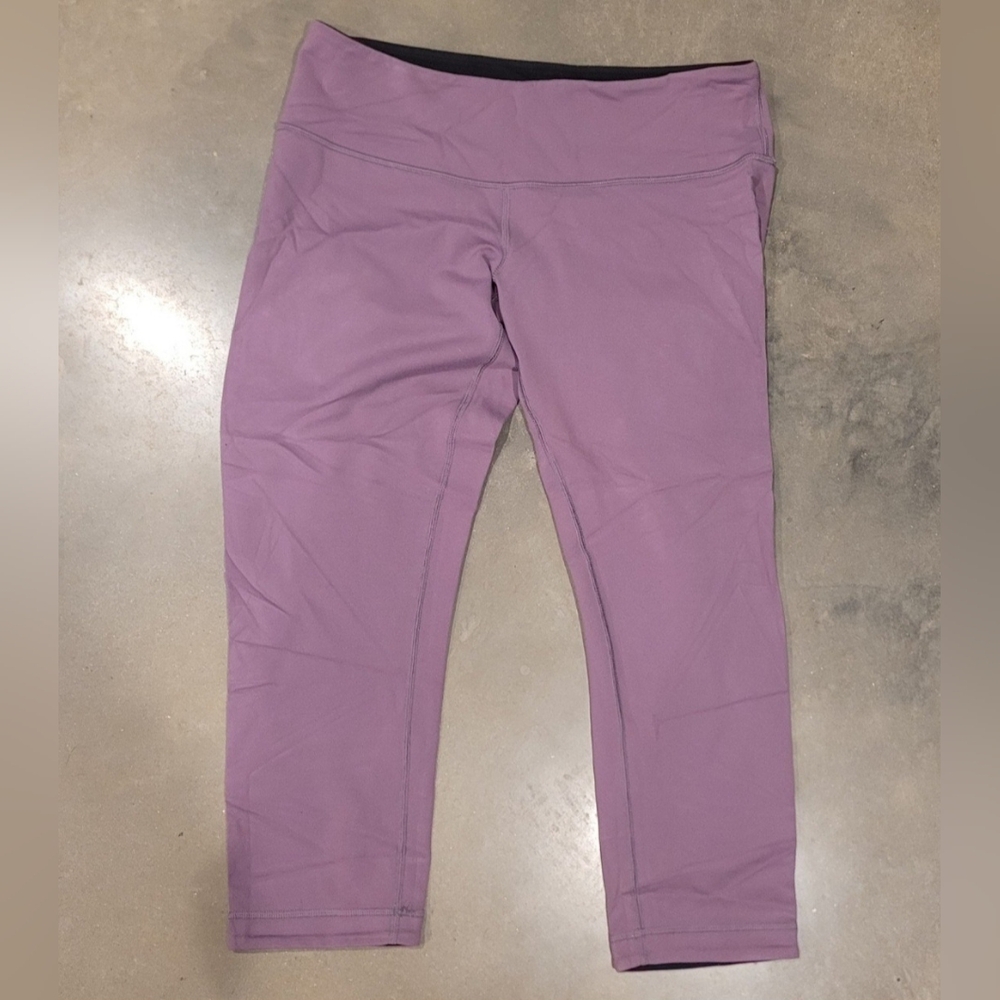 Lululemon cropped leggings